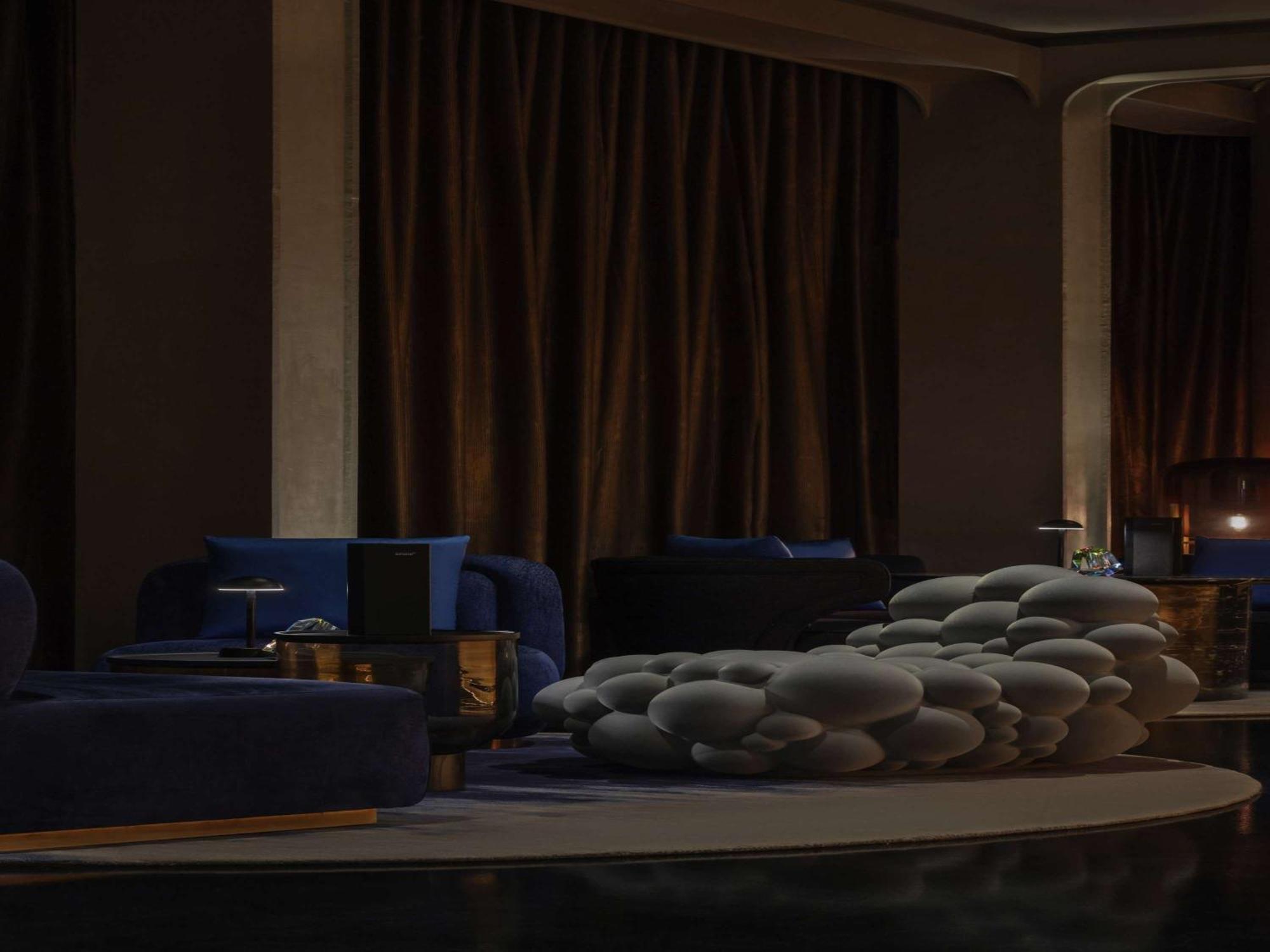 So/ Uptown Dubai Hotel Buitenkant foto A traditional Japanese futon
