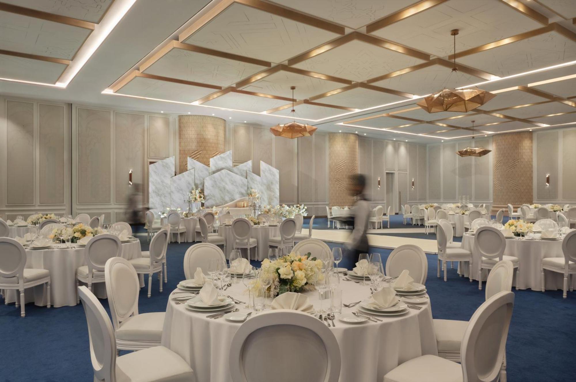 So/ Uptown Dubai Hotel Buitenkant foto The ballroom
